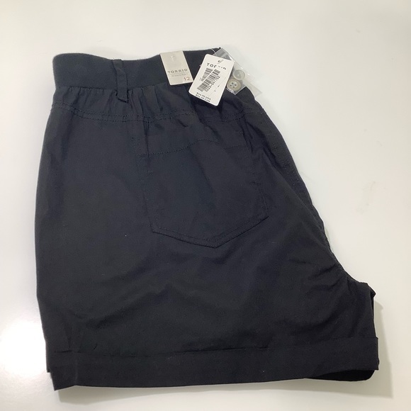 torrid high waist chino flat front pockets black cuffed shorts size 12 NWT - Picture 10 of 11